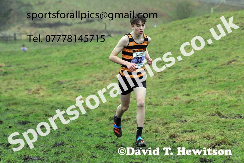 Mens under-17s 2022 North Eastern Harrier League, Thornley Farm, Peterlee, County Durham. Photo: David T. Hewitson/Sports for All Pics